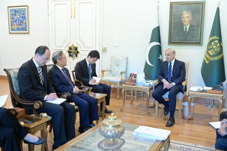 PM lauds China’s economic support; reaffirms commitment to advance CPEC 2.0