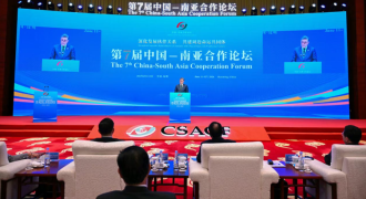 大使哈什米出席在昆明举行的中国—南亚博览会和中国—南亚合作论坛
