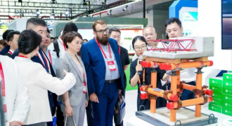 巴基斯坦代表团在长沙世博会上探讨绿色建筑合作事宜