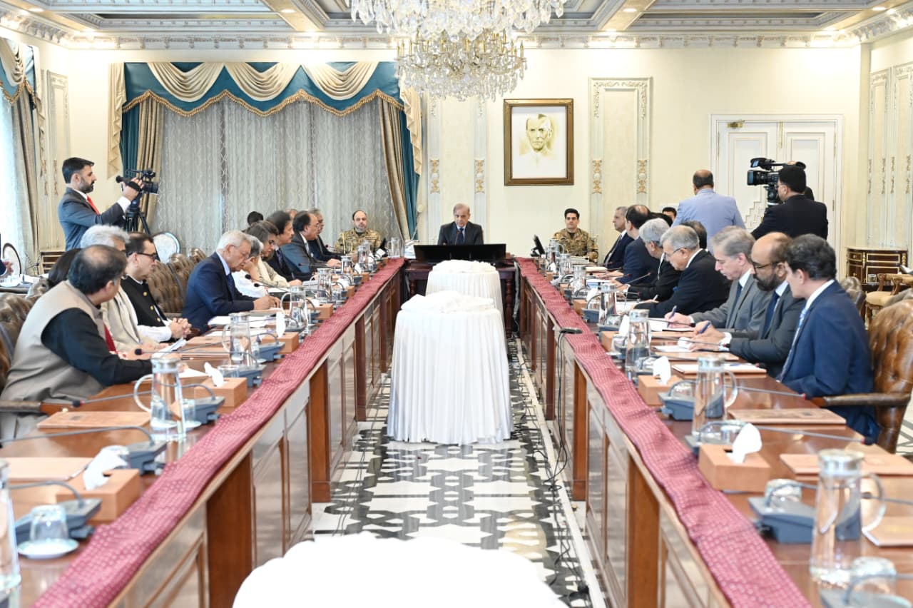 PM directs authorities for effective NTP 2025-30 implementation, modernize institutions to develop investment, trade
