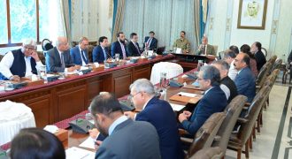 PM commends economic team for major progress in advancing digital payment system