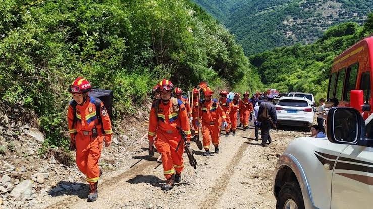 21 dead after landslide in NW China’s Gansu